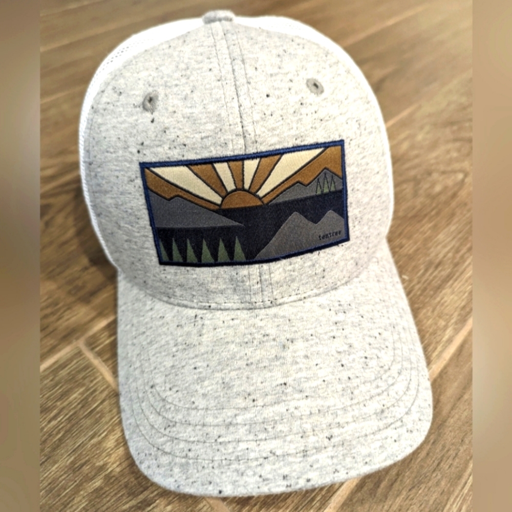 TenTree adjustable cap